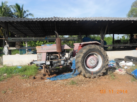 ขายแมสซี่ 2 คัน  165  185  ตามสภาพ รถใช้งานได้ ราคาถูกๆ