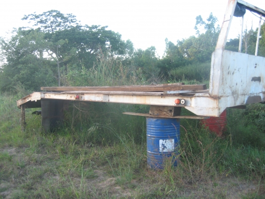 หาง เหล็กไอบีม  ขึ้นรถใหญ่  ตามภาพ  ราคา  90,000 บาท