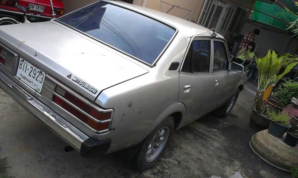 ขาย mitsubishi ราคา 39000 บาท 0939318779 โจ้ครับ