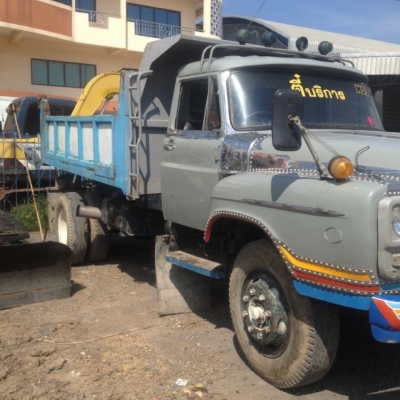 ขายหกล้อดั้ม เครื่องEH700 พวงมาลัยพาวเวอร์ เกียร์ISUZU เฟืองท้ายจัมโบ้ สภาพพร้อมใช้งาน ราคาต่อรองได้