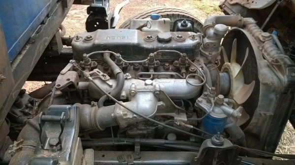 ขาย 6 ล้อ NKR 110 ปี 39 คัสซีสวยตลอดเส้น เครื่อง 4BE1 110 แรงม้า เก๋งสวย ยางดี ทะเบียนเต็มพร้อมโอน ราคาต่อรองได้