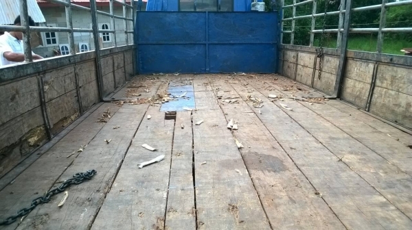 ขาย 6 ล้อ NKR 110 ปี 39 คัสซีสวยตลอดเส้น เครื่อง 4BE1 110 แรงม้า เก๋งสวย ยางดี ทะเบียนเต็มพร้อมโอน ราคาต่อรองได้