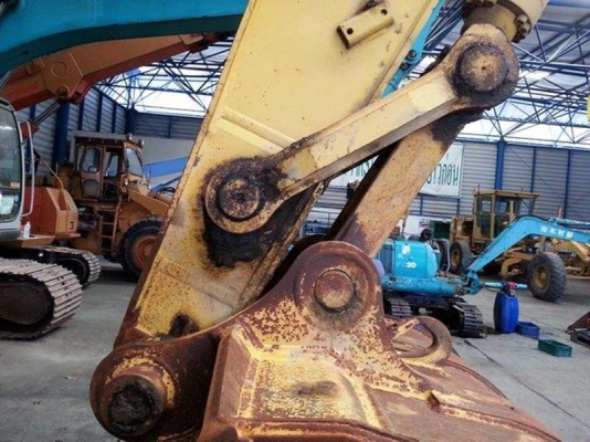 SUMITOMO SH200-5 (200A5-2715)