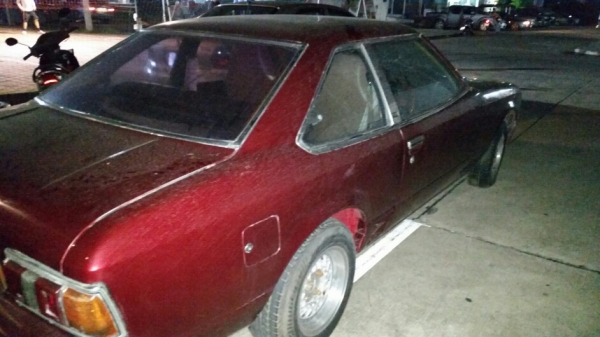 Celica ta40 สีน้ำตาล เครื่องหัวฉีด พร้อมโอน ขับได้ ขาย 78,000 บาท