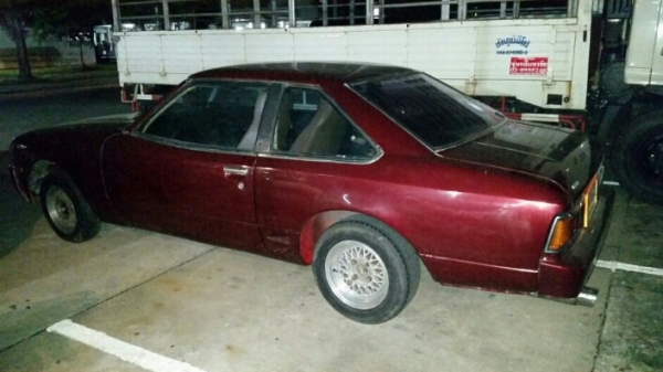 Celica ta40 สีน้ำตาล เครื่องหัวฉีด พร้อมโอน ขับได้ ขาย 78,000 บาท