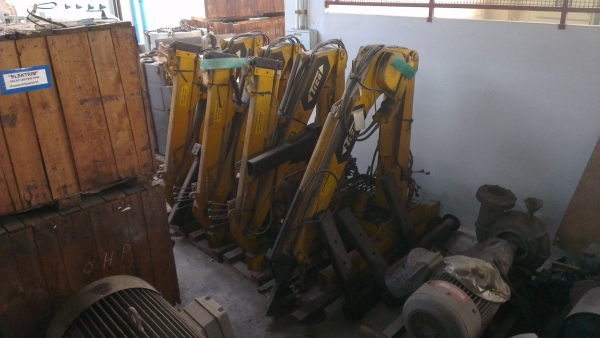 Sell> ขายเฮี้ยบพับ ของใหม่ เก่าเก็บ 1.7 ตัน ยี่ห้อ TICO ของ SWEDEN อุปกรณ์ทุกอย่างครบครัน Sell> ขายเฮี้ยบพับ ของใหม่ เก่าเก็บ 1.7 ตัน ยี่ห้อ TICO ของ SWEDEN อุปกรณ์ทุกอย่างครบครัน