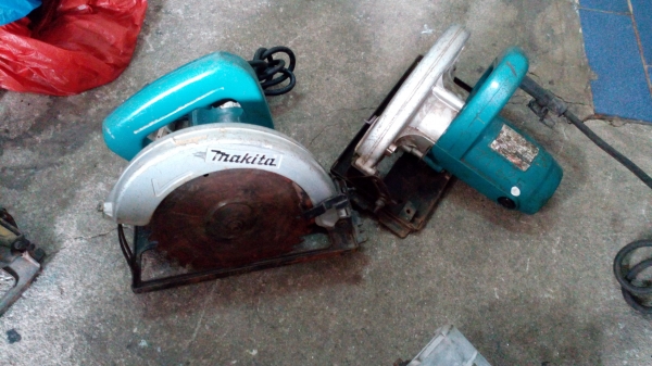 ขาย !! เลื่อย7"มากีต้า 5806b  ของแท้ พร้อมใช้งาน