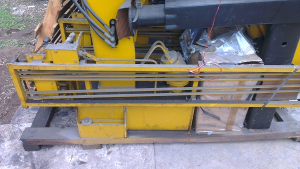 Sell> ขายเฮี้ยบพับ ของใหม่ เก่าเก็บ 1.7 ตัน ยี่ห้อ TICO ของ SWEDEN อุปกรณ์ทุกอย่างครบครัน