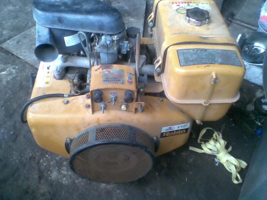 ขายเครื่องโรบิน 2สูบ มีไดร์สตาร์ท