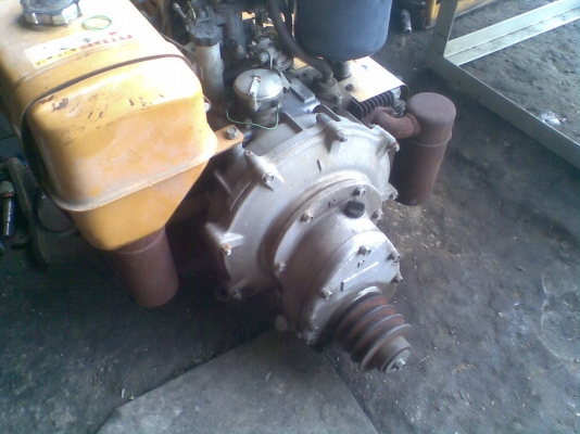 ขายเครื่องโรบิน 2สูบ มีไดร์สตาร์ท