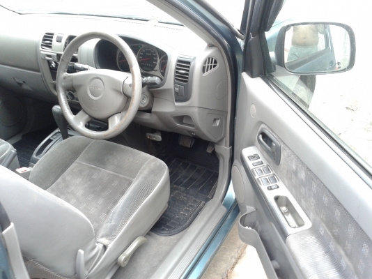 ขายดีแม็ก cab 4 slx 3.0 AT ขายดีแม็ก cab 4 slx 3.0 AT