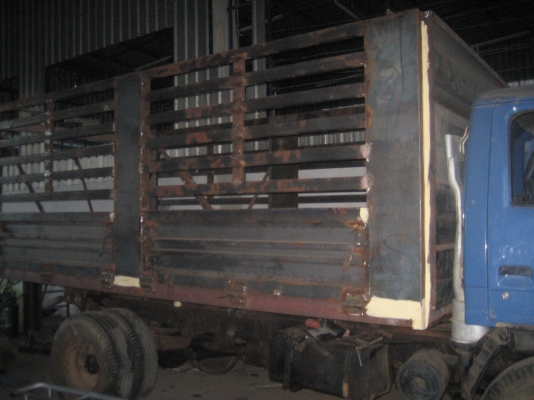 กระบะ ถอกจาก NKR  ตามสภาพ  ราคา  16,000 บาท