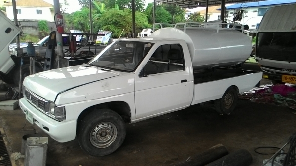 ขายรถกระบะบันทุกแท็งน้ำ