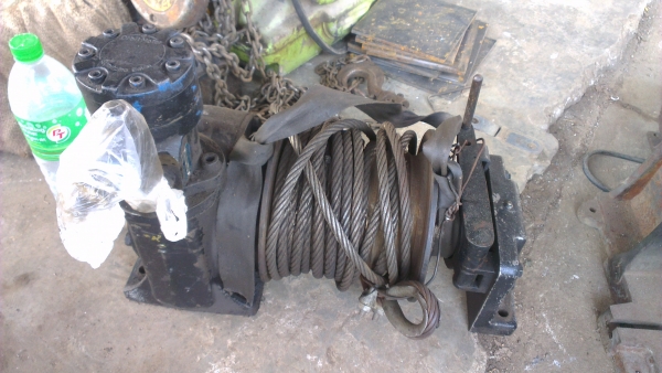 Sell> ขายวิ๊นซ์ไฮดรอลิค สลิงโต 12 มิล Sumitomo Eaton ไม่เคยใช้งานในไทย รุ่นนิยม ใช้งานดีครับ