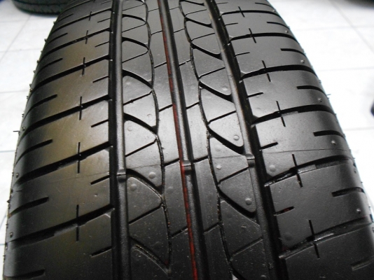 ขายกะทะป้ายแดง Nissan Almera ขอบ 14 พร้อมยาง Bridgestone 175/70/14 ปี 13/ใส่ฟรี ส่งฟรีค่ะ