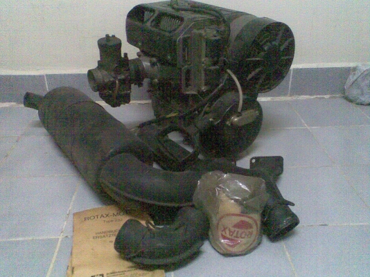 เครื่องRotax 377 (ใหม่เก็บเก่า ยังไม่ผ่านการใช้งานค่ะค่ะ)