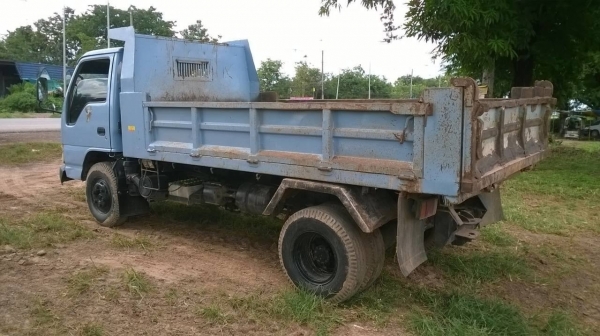 ขาย 6 ล้อดั้ม NPR 120 ปี 45 คัสซีสวยตลอดเส้น เครื่อง 4HF1 120 แรงม้าฝาขาว ช่วงล่างดี ดั้มสวย ทะเบียนพร้อมโอนครับ ขาย 6 ล้อดั้ม NPR 120 ปี 45 คัสซีสวยตลอดเส้น เครื่อง 4HF1 120 แรงม้าฝาขาว ช่วงล่างดี ดั้มสวย ทะเบียนพร้อมโอนครับ