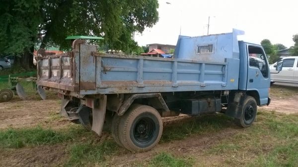 ขาย 6 ล้อดั้ม NPR 120 ปี 45 คัสซีสวยตลอดเส้น เครื่อง 4HF1 120 แรงม้าฝาขาว ช่วงล่างดี ดั้มสวย ทะเบียนพร้อมโอนครับ ขาย 6 ล้อดั้ม NPR 120 ปี 45 คัสซีสวยตลอดเส้น เครื่อง 4HF1 120 แรงม้าฝาขาว ช่วงล่างดี ดั้มสวย ทะเบียนพร้อมโอนครับ