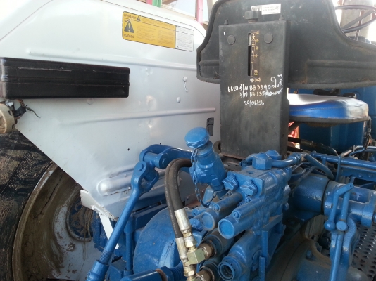 ขายรถไถ FORD 6610แท้ เก่านอกสภาพดี เก็บสีแล้ว อุปกรณ์ครบ พร้อมทำงาน ขายรถไถ FORD 6610แท้ เก่านอกสภาพดี เก็บสีแล้ว อุปกรณ์ครบ พร้อมทำงาน