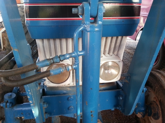 ขายรถไถ FORD 6610แท้ เก่านอกสภาพดี เก็บสีแล้ว อุปกรณ์ครบ พร้อมทำงาน ขายรถไถ FORD 6610แท้ เก่านอกสภาพดี เก็บสีแล้ว อุปกรณ์ครบ พร้อมทำงาน