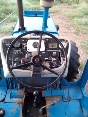 รถไถฟอร์ดมือสองรุ่น7600