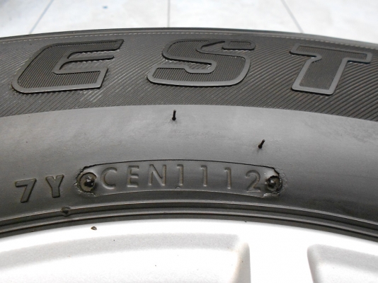 ขายล้อแม็ก Pajero sport ขอบ 17 พร้อมยาง Bridgestone 265/65/17 ปี 12/เทิร์นได้ ใส่ฟรี ส่งฟรึค่ะ