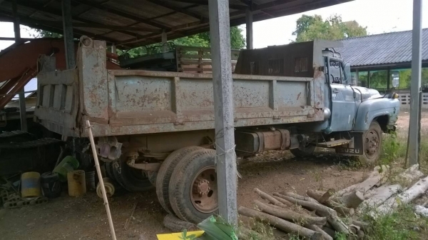 ขาย 6 ล้อหัวยาวดั้ม เครื่อง 6BD1 165 แรงม้า เฟืองท้ายใหญ่จัมโบ้ คัสซีสวยตลอดเส้น พวงมาลัยพาวเวอร์ ทะเบียนพร้อมโอน ราคาโทรมาคุยกันครับ