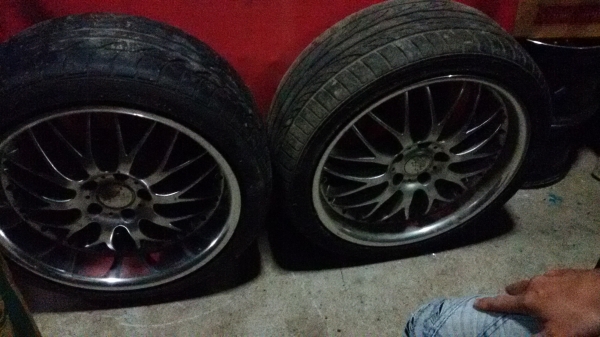 ขายแม็ค18 ของนอกซื้มาเป็นแสน ขาย 25000หน้า8หลัง9 4วง