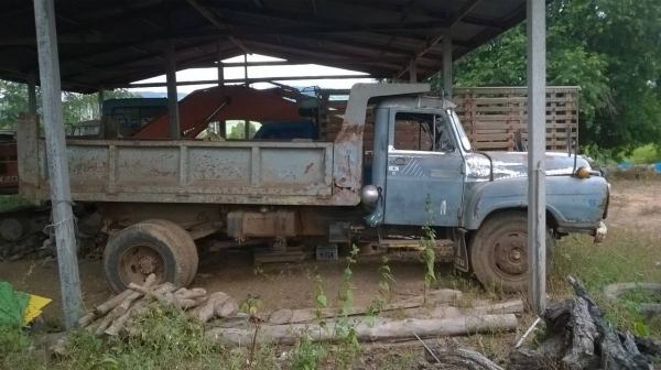 ขาย 6 ล้อหัวยาวดั้ม เครื่อง 6BD1 165 แรงม้า เฟืองท้ายใหญ่จัมโบ้ คัสซีสวยตลอดเส้น พวงมาลัยพาวเวอร์ ทะเบียนพร้อมโอน ราคาโทรมาคุยกันครับ