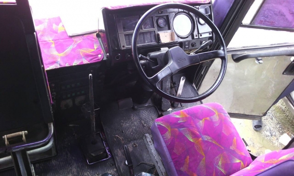 ขายรถบัสแอร์ไฟฟ้า ยาว 9.50 เมตร ช่วงล่างแหนบ 5 คัน ถุงลม 5 คัน ราคาเหมารวม 10 คัน 3 ล้าน