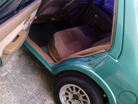 ขาย 626 ux ซีดาน เครื่องดีสีได้แอร์เย็นLPGภาษีสค.58ปีหน้ายาวไป