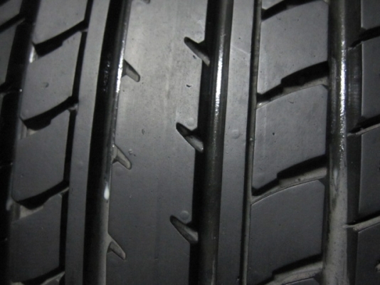 ขายล้อแม็กพร้อมยาง TOYOTA VIOS ขอบ 15 ตุ่มหน้ายางยังมีอยู่