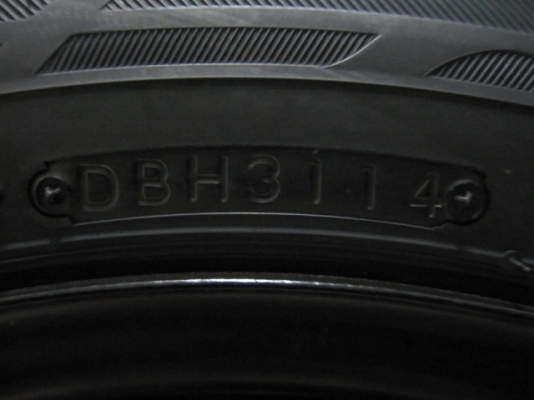 ขายยางติดรถป้ายแดง ขนาด 175 65R 14 ขอบ 14 สภาพใหม่ๆ ขายยางติดรถป้ายแดง ขนาด 175 65R 14 ขอบ 14 สภาพใหม่ๆ