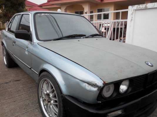 ขาย BMW E30 ครับ