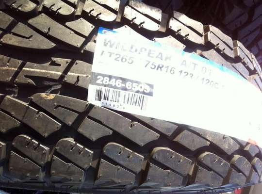 ยางAll-Terrain Falken Wildpeak A/T265 75 r16 ชุดละ13000