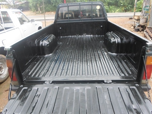 (ขายแล้ว ขอบคุณ truck 2 hand.com)ขายบิกเอ็มเครื่องแดงปี94 รถใช้งานอยู่ประจำเครื่องดีมากคัชซี80\% สนใจโทรสอบถามได้