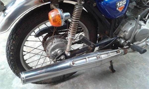 ขาย Honda CB125JX ตัวหายากเก่าญี่ปุ่นสภาพสวยราคา 23000 บาทครับ ขาย Honda CB125JX ตัวหายากเก่าญี่ปุ่นสภาพสวยราคา 23000 บาทครับ