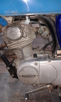 ขาย Honda CB125JX ตัวหายากเก่าญี่ปุ่นสภาพสวยราคา 23000 บาทครับ ขาย Honda CB125JX ตัวหายากเก่าญี่ปุ่นสภาพสวยราคา 23000 บาทครับ