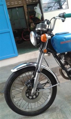 ขาย Honda CB125JX ตัวหายากเก่าญี่ปุ่นสภาพสวยราคา 23000 บาทครับ ขาย Honda CB125JX ตัวหายากเก่าญี่ปุ่นสภาพสวยราคา 23000 บาทครับ