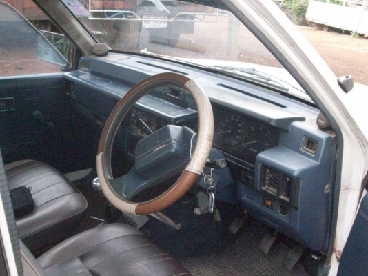 กระบะ L 200 พร้อมใชงาน พวงมาลัยเพาเวอร์