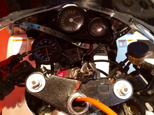 T&amp;T BIKE RAMA2 ขายด่วนเพียง 67500 ฿ HONDA VFR 400NC30 ปี96 ทะเบียนแท้ ๆ โอนทุกขนส่งป้าย กทม.เลขตอง777