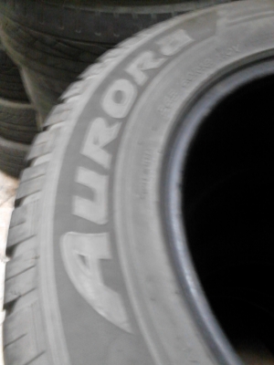 265/60R18 AURORA RADIAL RH08  ปี 2012 ชุด 4 เส้น  TEL.081-427-3941