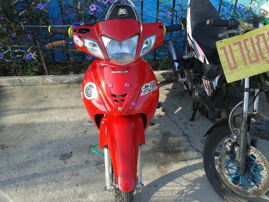 เวฟ 125 กุญแจนิรภัยไมล์สาย  11500 บาท