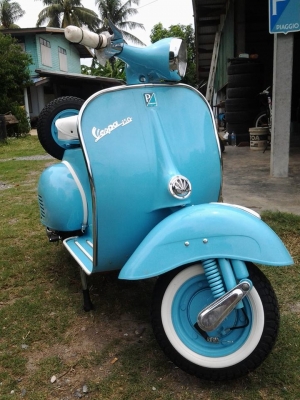 รับสั่งทำ Vespa และบริการหลังการขาย ร้าน Pong_Motor_Classic รับซ้อม ปะผุ ผ่นสี ขายซาก บริการครบวงจร