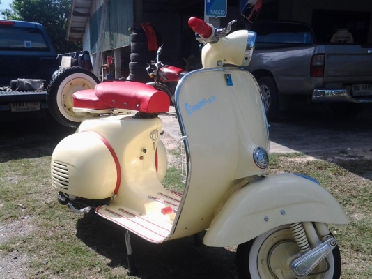 รับสั่งทำ Vespa และบริการหลังการขาย ร้าน Pong_Motor_Classic รับซ้อม ปะผุ ผ่นสี ขายซาก บริการครบวงจร