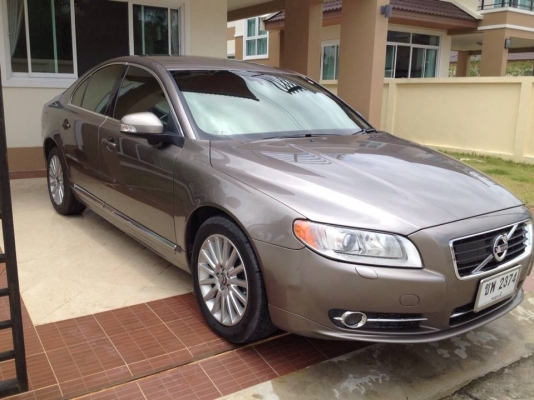 ขายรถที่บ้านสภาพสวยมาก เข้าศูนย์ตลอด ขายรถที่บ้านสภาพสวยมาก เข้าศูนย์ตลอด