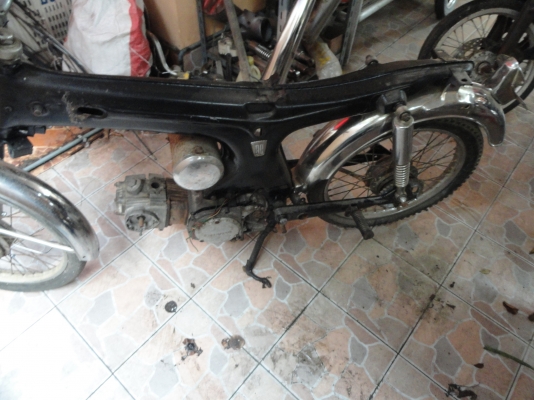 ขาย  honda s 90 ราคา4900 บาท ไม่รวมส่งนะคับ