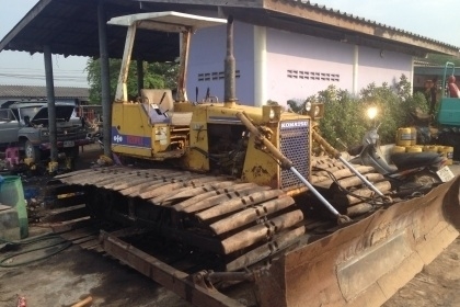 ขายD2-6PLL สภาพดี พร้อมใช้งาน เครื่องดี ช่วงล่างดี ใบเเทร็กเต็ม ราคาต่อรองได้