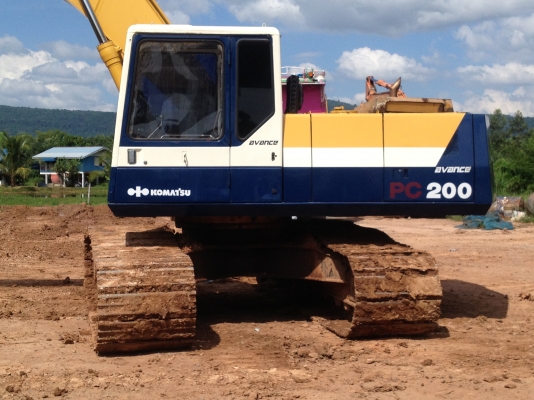 ขายรถแม็คโคร  PC 200-5 เล่มทะเบียน