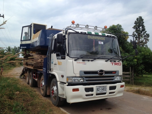 ขายรถแม็คโคร  PC 200-5 เล่มทะเบียน